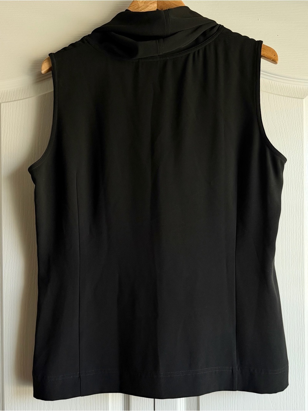 ST. JOHN Cowl Neck Crepe Sleeveless Shell Top - Picture 6 of 7